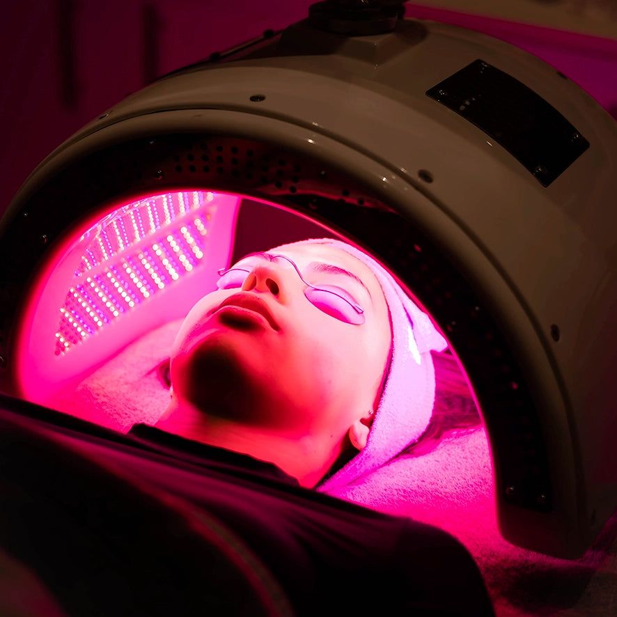 Dr. Grandel Hyaluron Ampoules + LED Phototherapy Upgrade